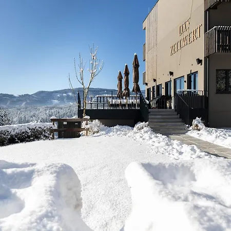 Boutiquehotel Zeitwert Hotel *