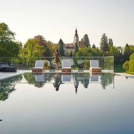 Boutiquehotel Zeitwert ホテル ドイチュランツベルク